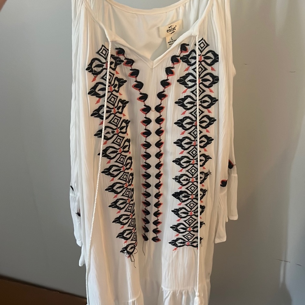 Long sleeve off shoulder worn twice!